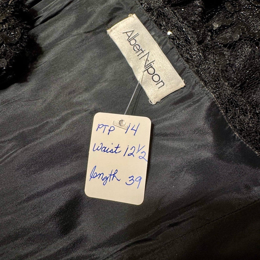 Stunning Black Vintage Albert Nipon luxury dress- BEAUTIFUL msmts in photo - Picture 3 of 4